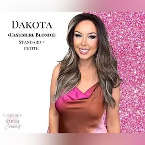 Chelsey Smith Crowns Dakota Cashmere Blonde